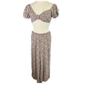 Medium Vintage Havana Women's 2 Piece Rayon Animal Print Rayon Crop Top and Flow